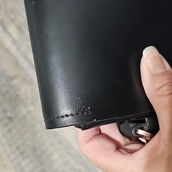 Maison Montagut Paris Travel Purse - Picture 10 of 11